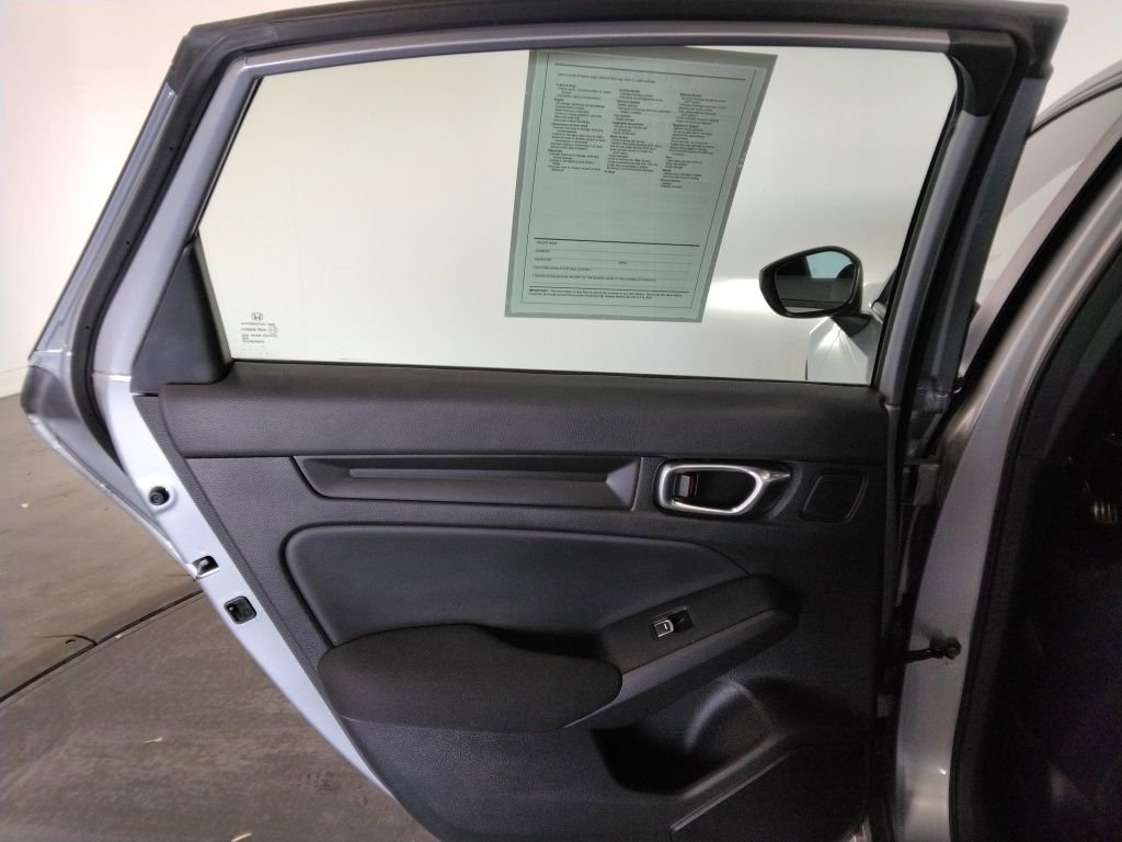 Used 2022 Honda Civic Sport image 28