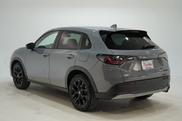 Used 2023 Honda HR-V Sport image 6
