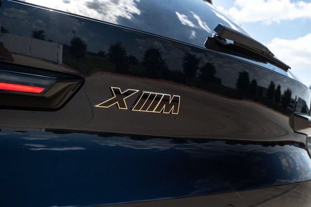 Used 2023 BMW XM AWD/4WD image 13