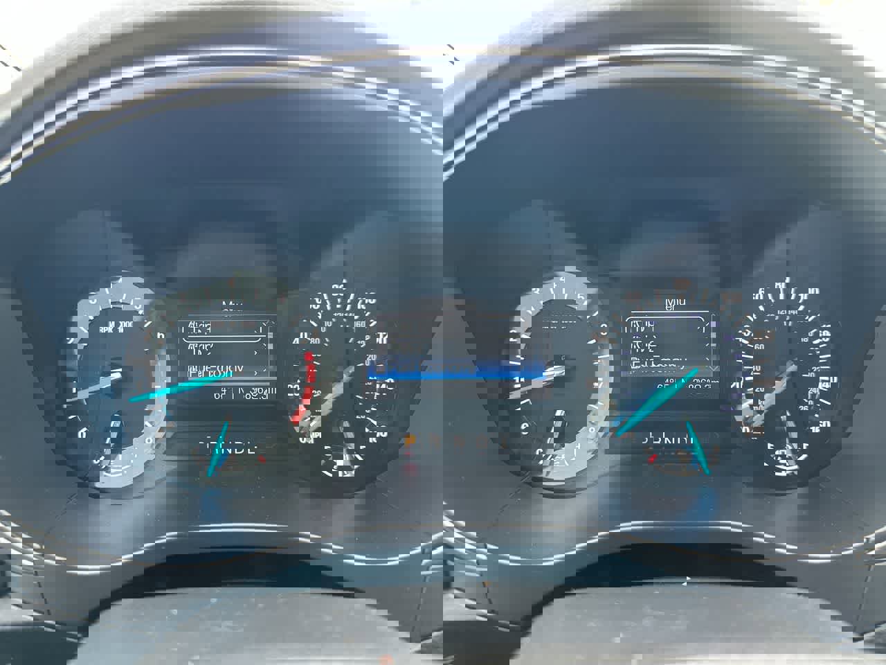 Used 2018 Ford Fusion SE image 34