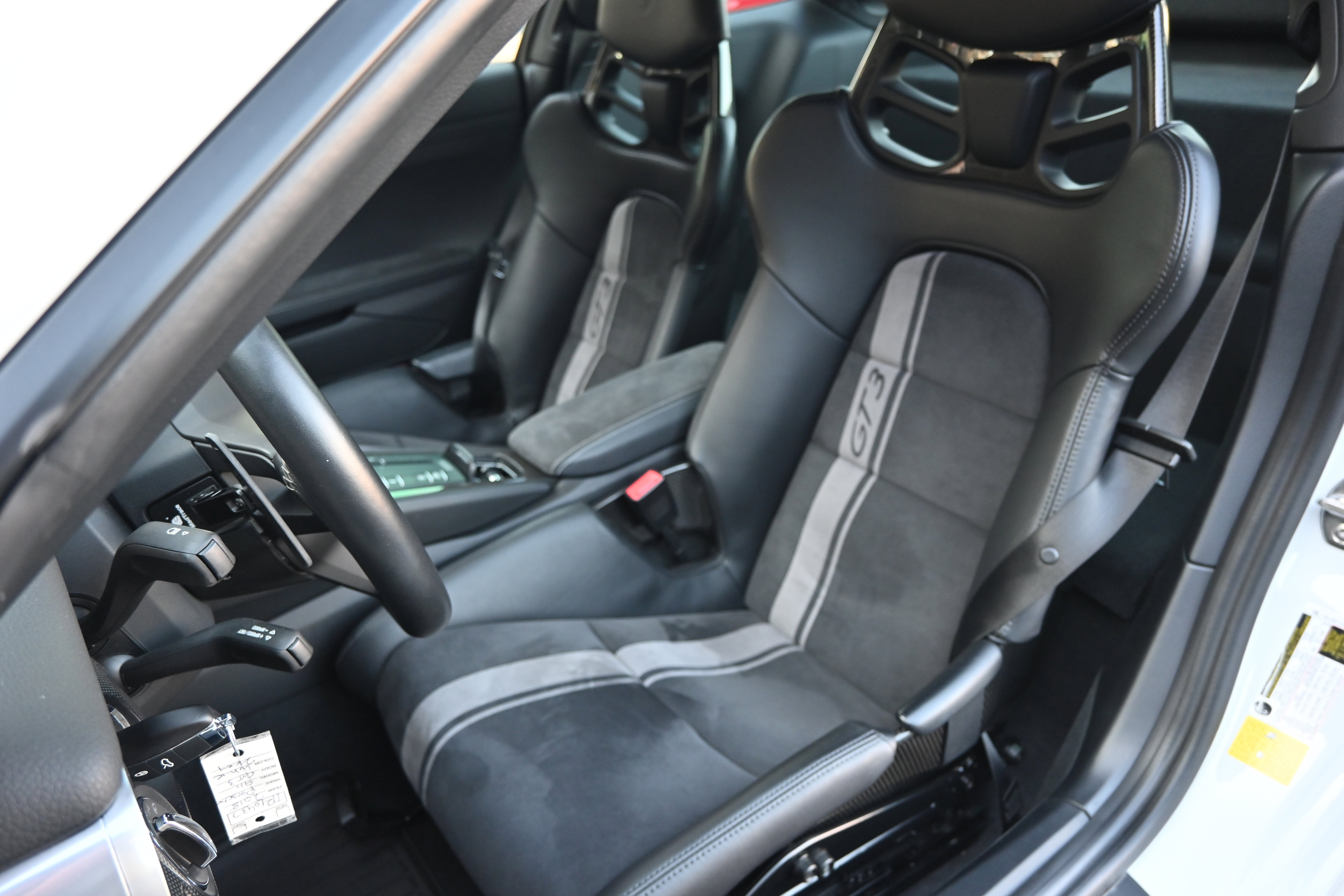 Used 2018 Porsche 911 GT3 image 40