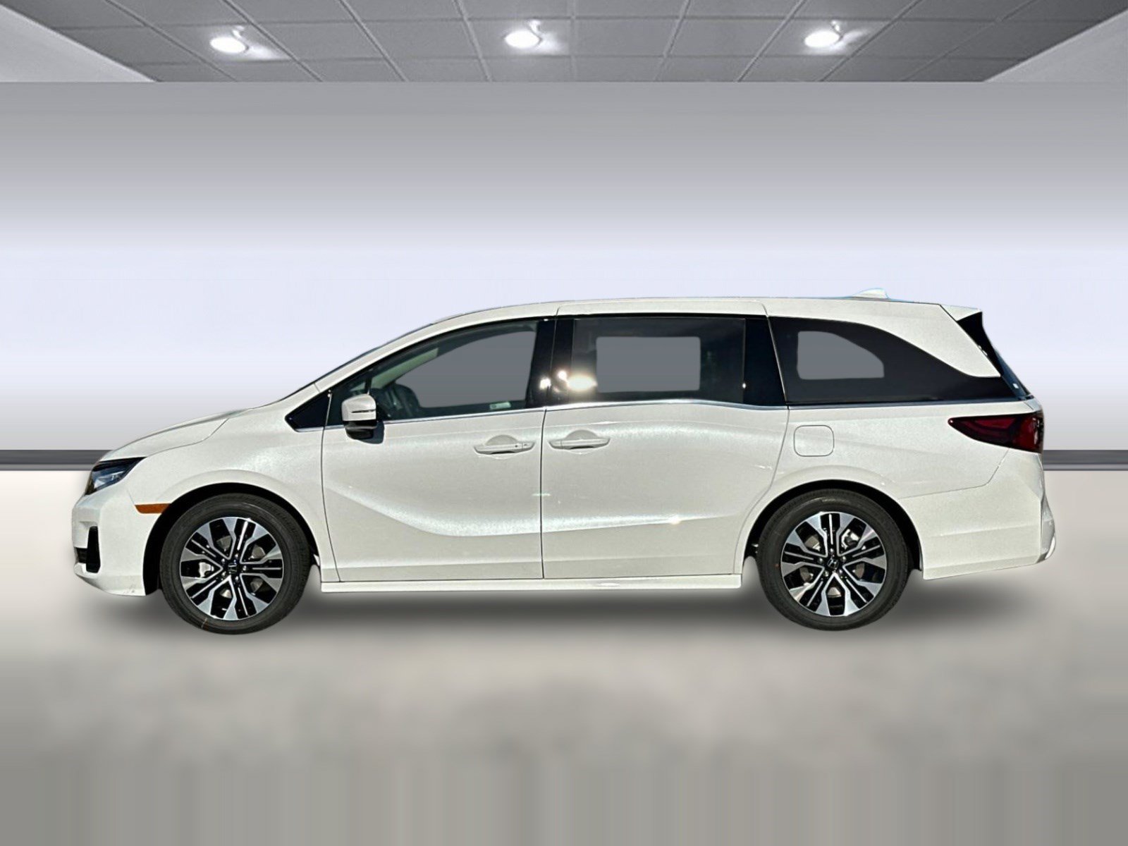 New 2026 Honda Odyssey Elite image 2