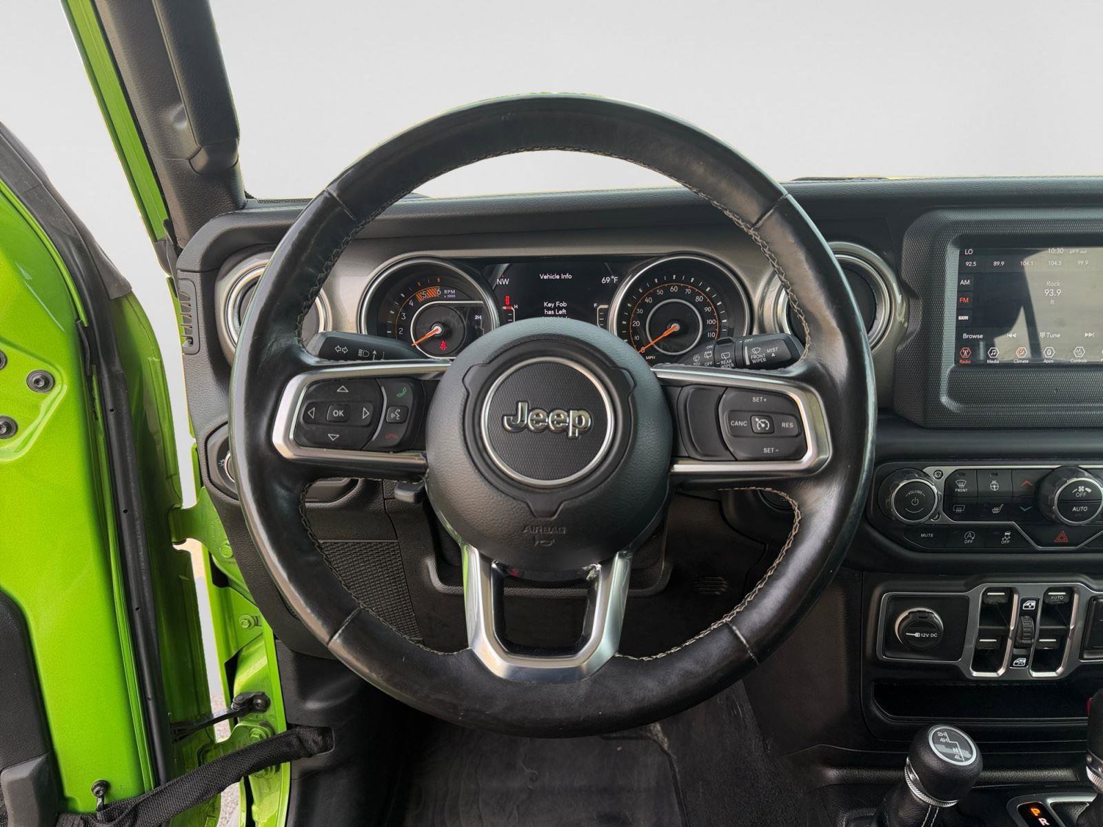 Used 2018 Jeep Wrangler Unlimited Sahara w/ Dual Top Group image 11