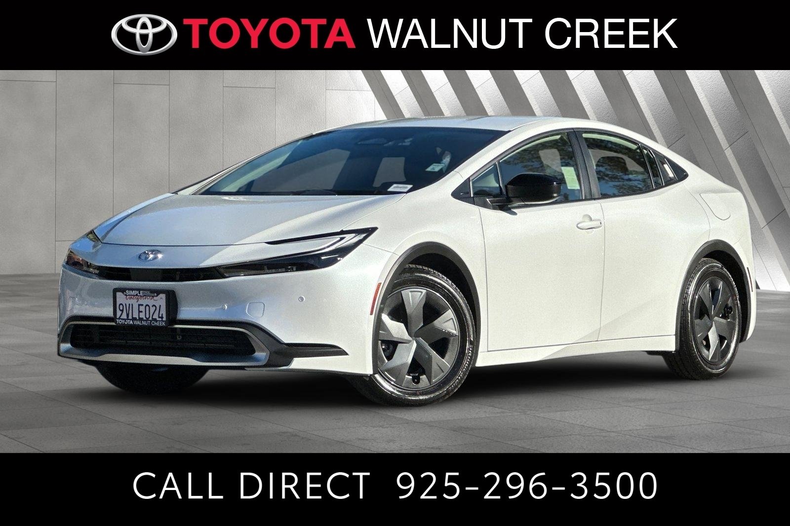 Used 2026 Toyota Prius Plug-In Hybrid video 1