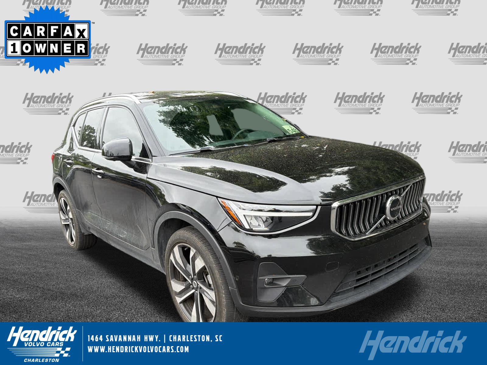 Certified 2023 Volvo XC40 B5 Plus w/ Protection Package Premier AWD/4WD image 1