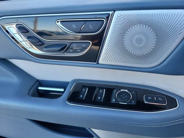 Certified 2022 Lincoln Navigator L Black Label AWD/4WD image 24