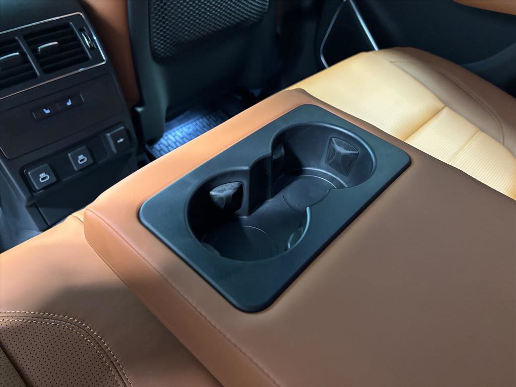 New 2026 Jaguar F-PACE R-Dynamic S image 26