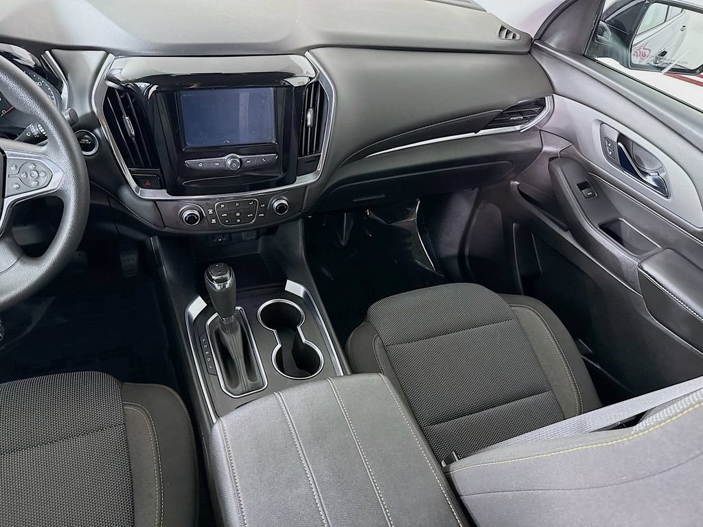 Used 2018 Chevrolet Traverse LS FWD image 24