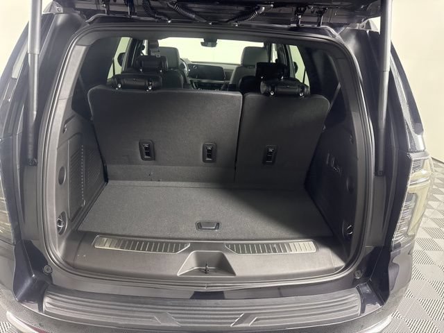 New 2026 Chevrolet Tahoe High Country w/ Sun And Tow Package AWD/4WD image 14