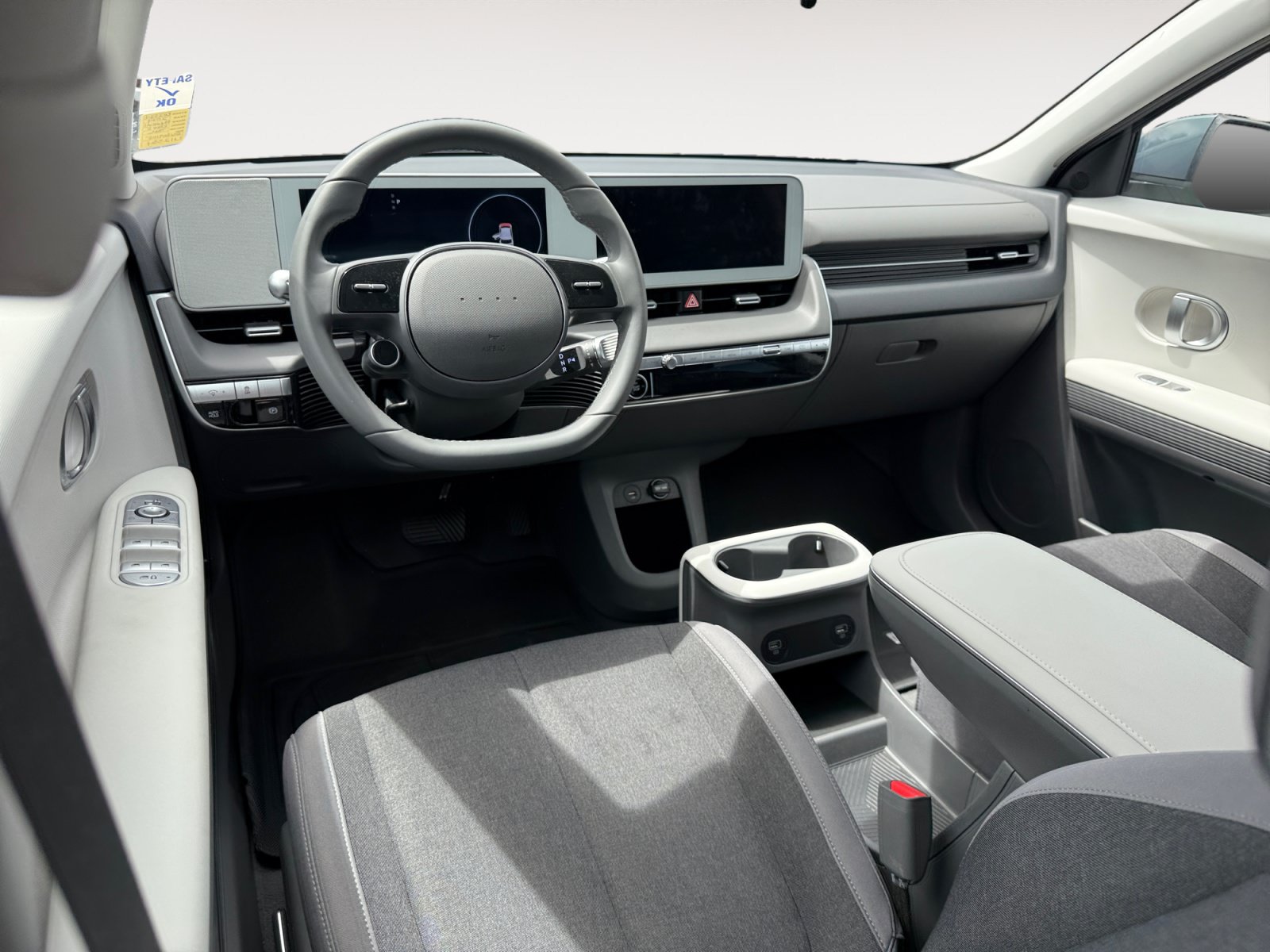 Certified 2024 Hyundai Ioniq 5 SE RWD image 15