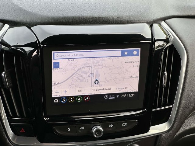Used 2023 Chevrolet Traverse LT w/ LT Premium Package AWD/4WD image 17