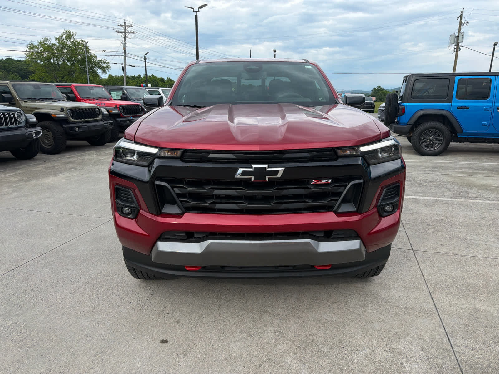 New 2026 Chevrolet Colorado Z71 w/ Technology Package AWD/4WD image 3