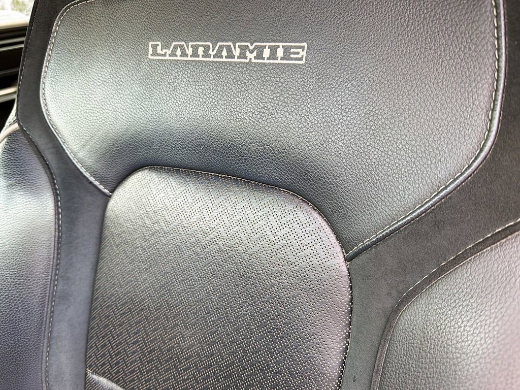 Used 2019 RAM 1500 Laramie w/ Sport Appearance Package image 11