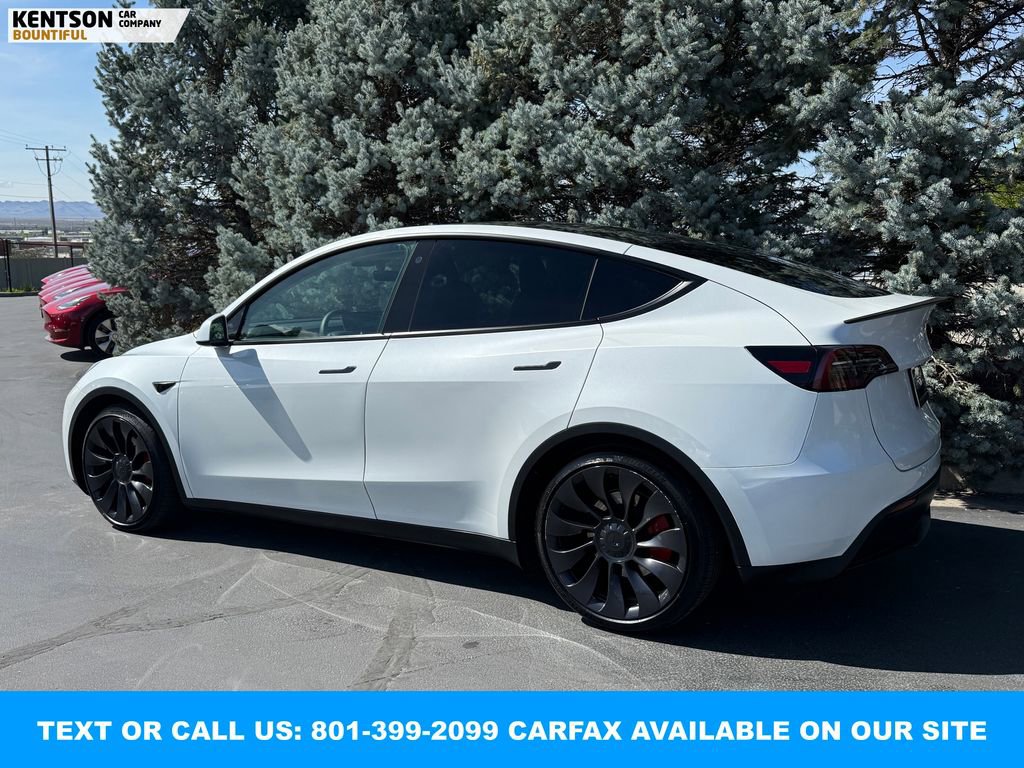 Used 2023 Tesla Model Y Performance AWD/4WD image 4