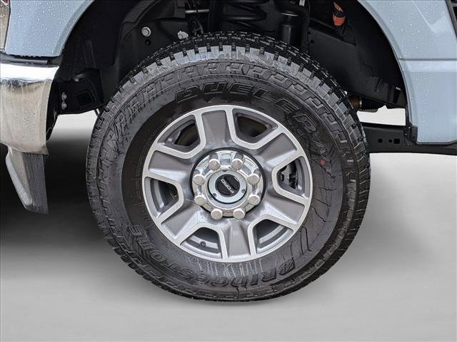 New 2026 Ford F250 Lariat image 10