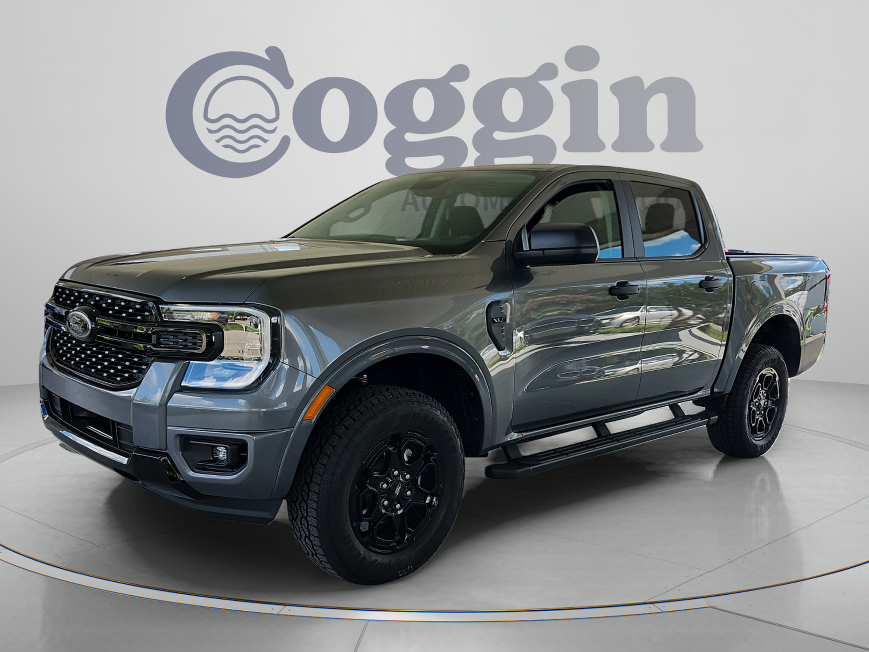 New 2026 Ford Ranger XLT w/ Black Appearance Package AWD/4WD image 1