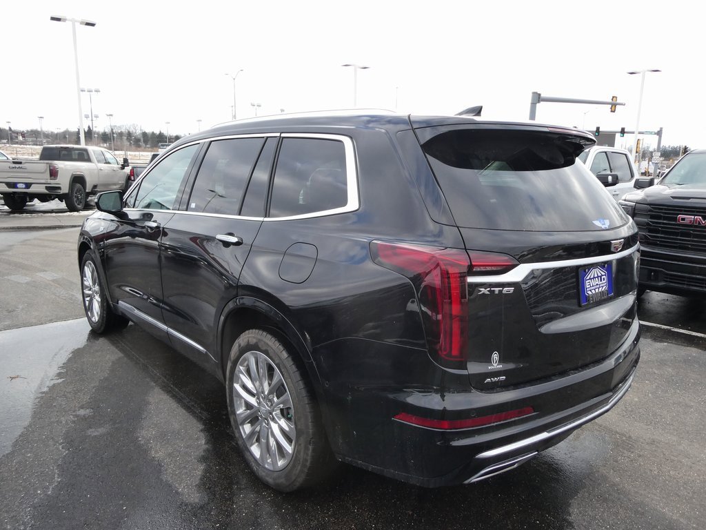 Used 2024 Cadillac XT6 Premium Luxury w/ Platinum Package image 27