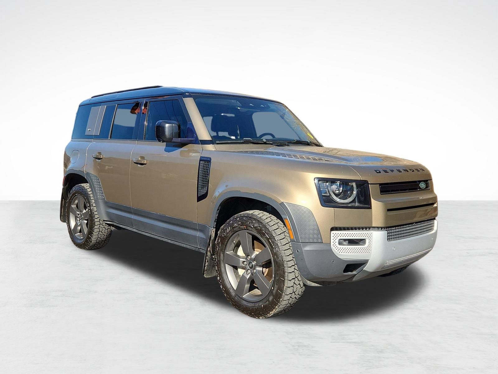 Used 2020 Land Rover Defender 110 SE image 6