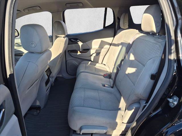 Used 2018 GMC Acadia SLE w/ LPO, Cargo Package FWD image 15