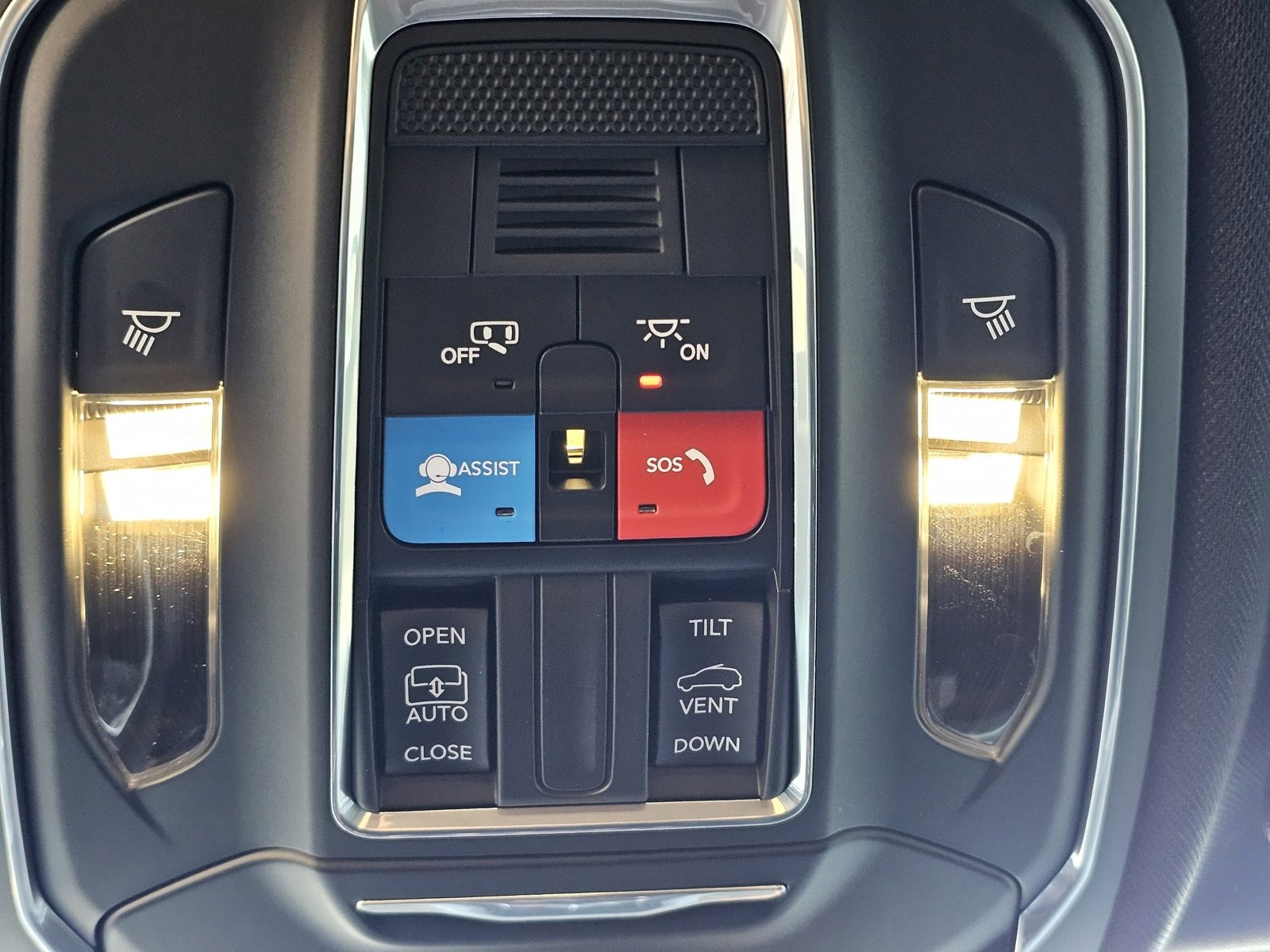 New 2025 Jeep Grand Cherokee L Laredo image 19