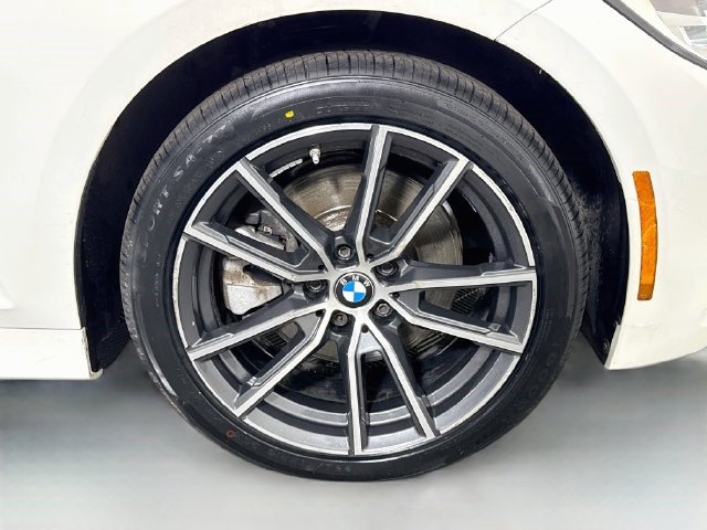 Used 2020 BMW 330i Sedan w/ Driving Assistance Package RWD image 31