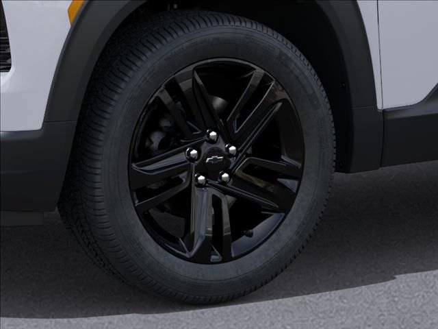 New 2026 Chevrolet TrailBlazer LT w/ Midnight Edition AWD/4WD image 9