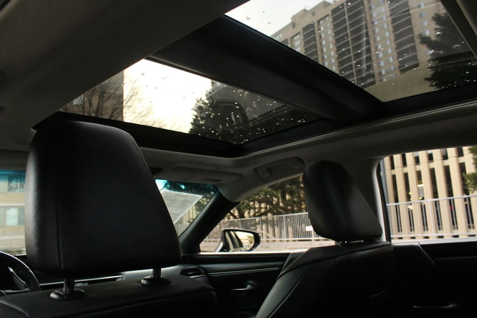 Used 2021 Lexus ES 350 w/ Premium Package image 38