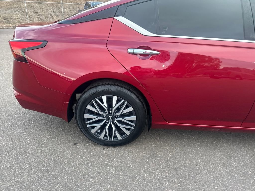 Used 2023 Nissan Altima 2.5 SV image 30