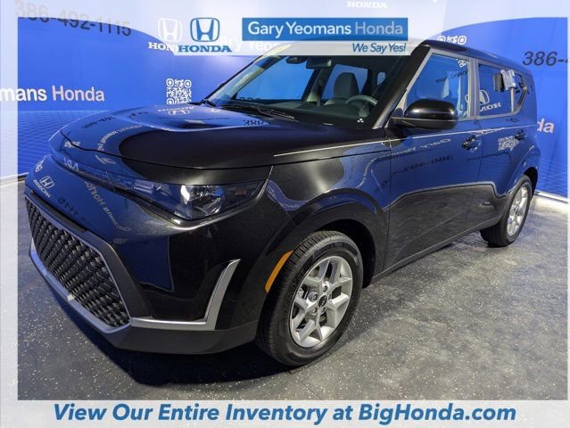 Used 2025 Kia Soul LX w/ LX Technology Package image 10