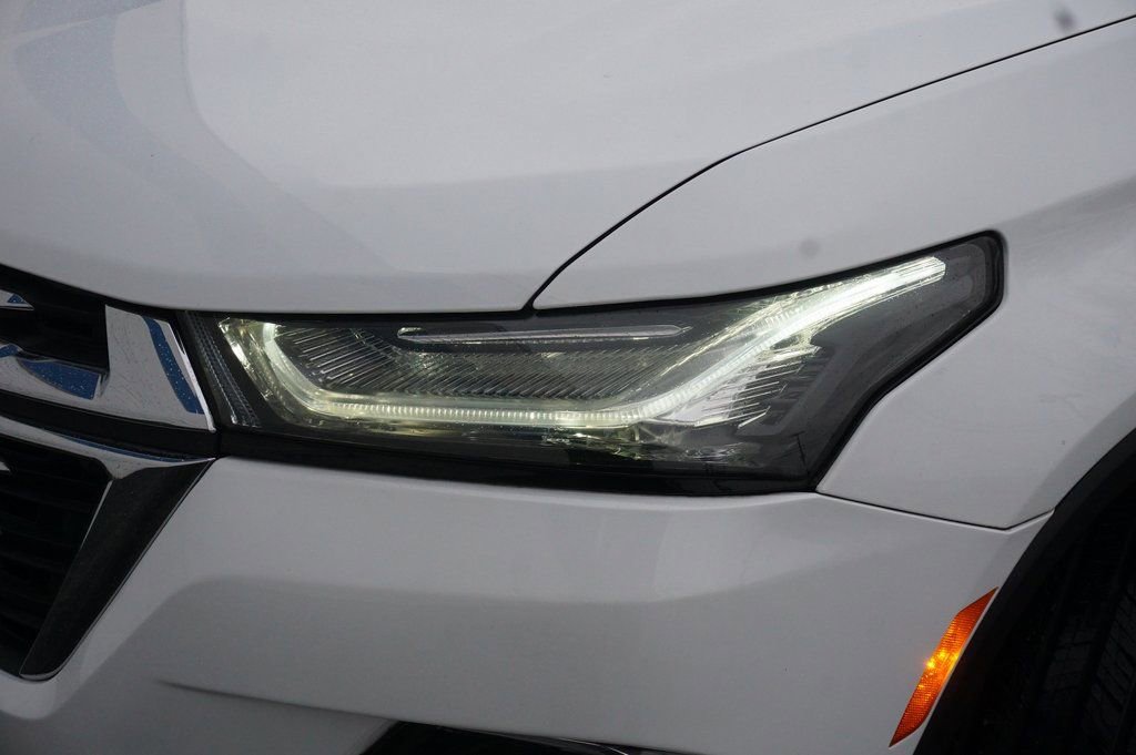 Certified 2023 Chevrolet Traverse LT w/ LPO, Floor Liner Package image 32