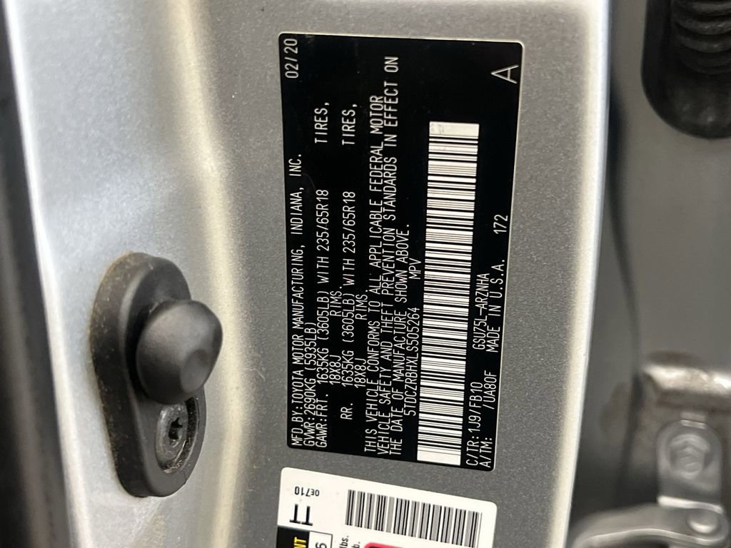 Used 2020 Toyota Highlander L image 32