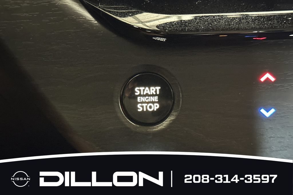Certified 2025 Nissan Murano SV w/ Cargo Package AWD/4WD image 22