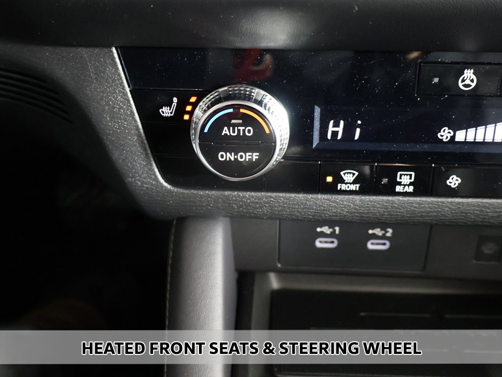 New 2026 Mitsubishi Outlander Trail Edition image 9