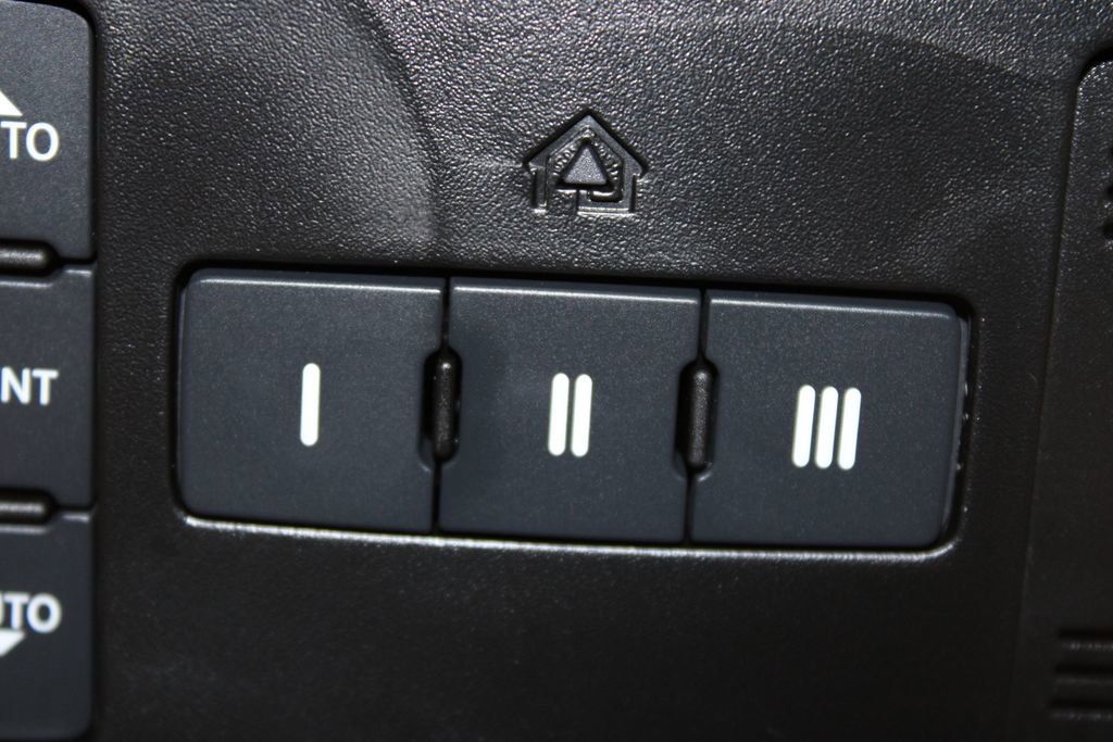 Used 2025 Dodge Durango R/T image 49