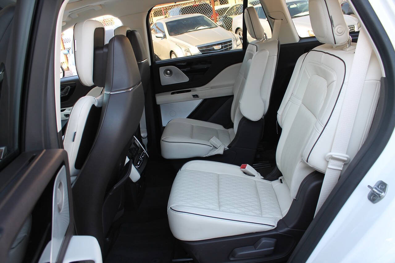 Used 2020 Lincoln Aviator Black Label Grand Touring w/ Class IV Trailer Tow Package AWD/4WD image 30