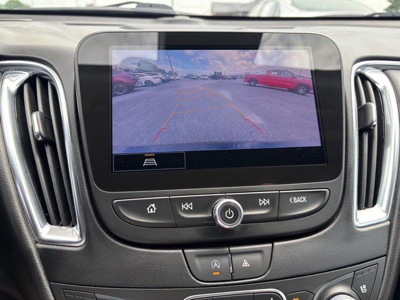 Used 2024 Chevrolet Malibu LT FWD image 20