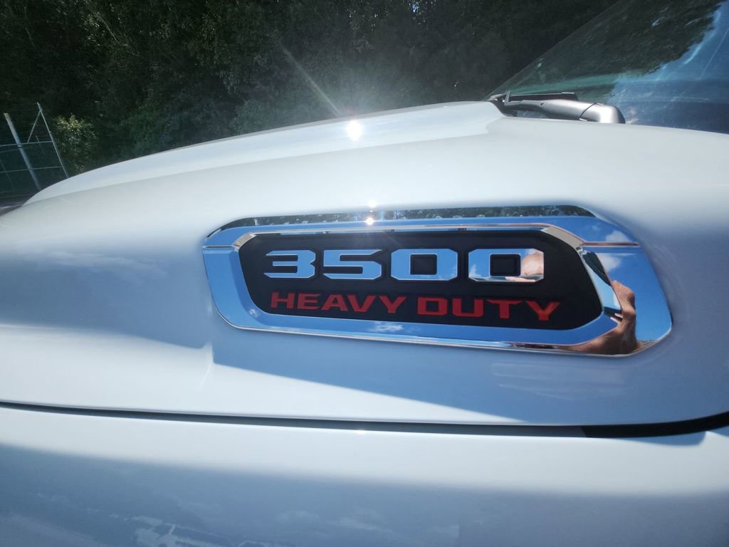 Used 2024 RAM 3500 Tradesman w/ Chrome Appearance Group image 35