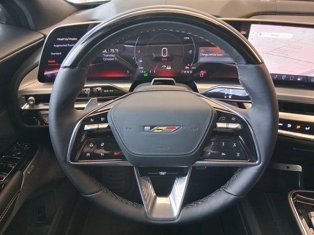 New 2026 Cadillac Lyriq V image 9