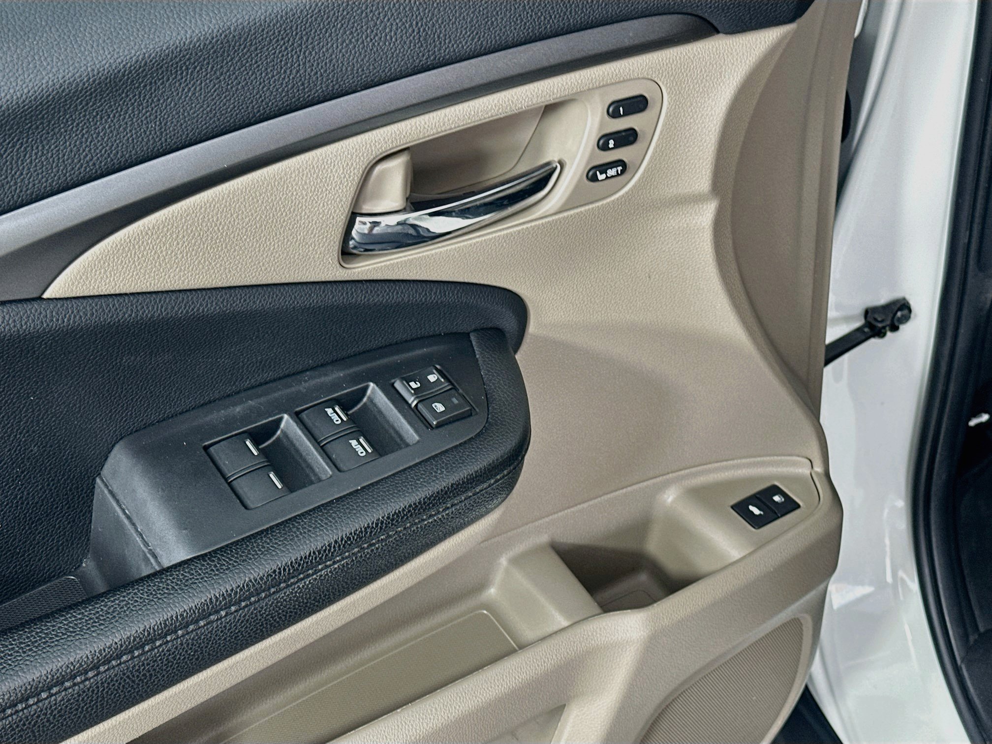 Used 2019 Honda Pilot EX-L image 15