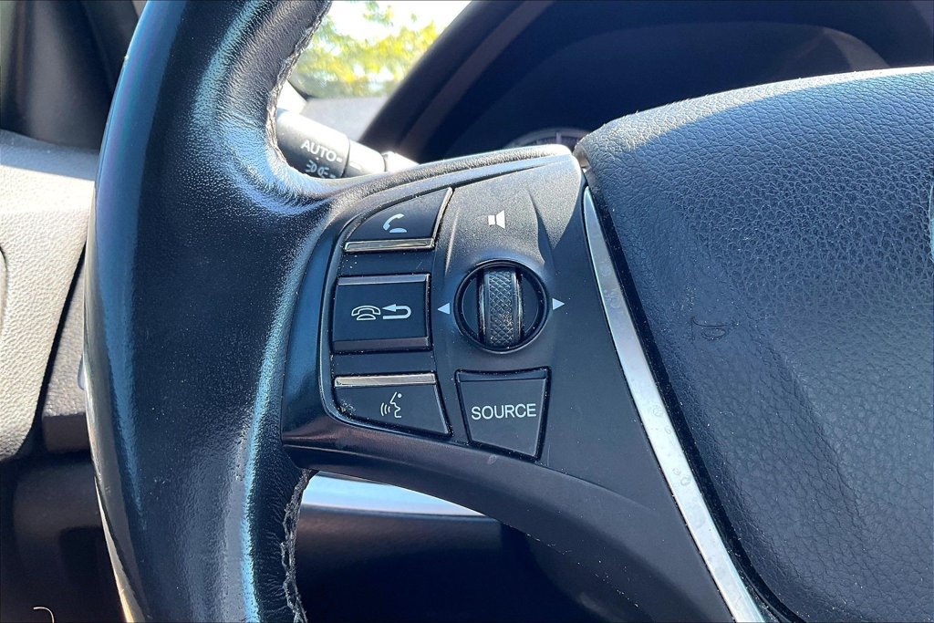 Used 2015 Acura TLX FWD image 23
