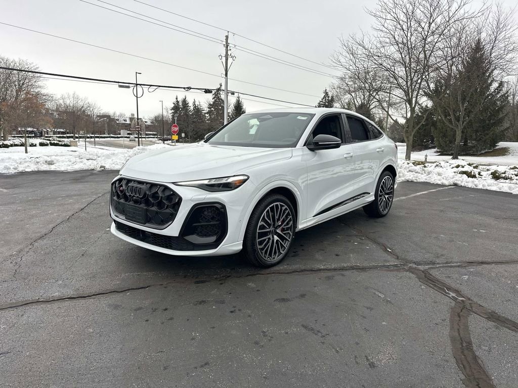 New 2025 Audi SQ5 Premium Plus image 3