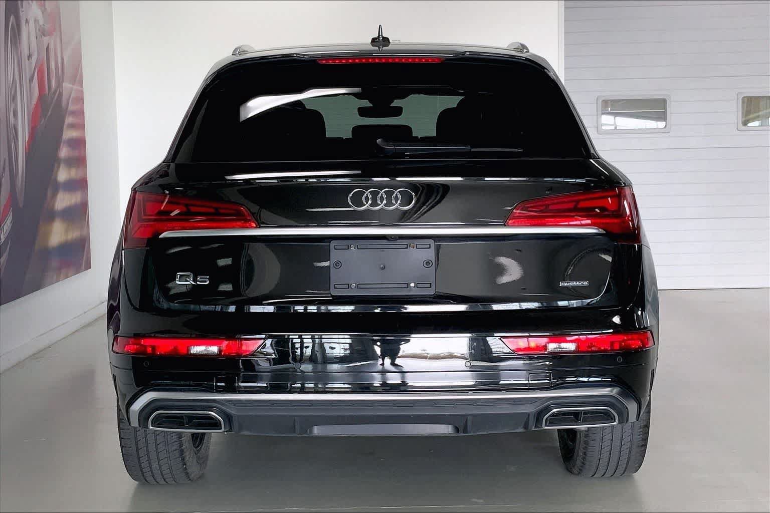 Used 2023 Audi Q5 2.0T Premium w/ Convenience Package AWD/4WD image 5