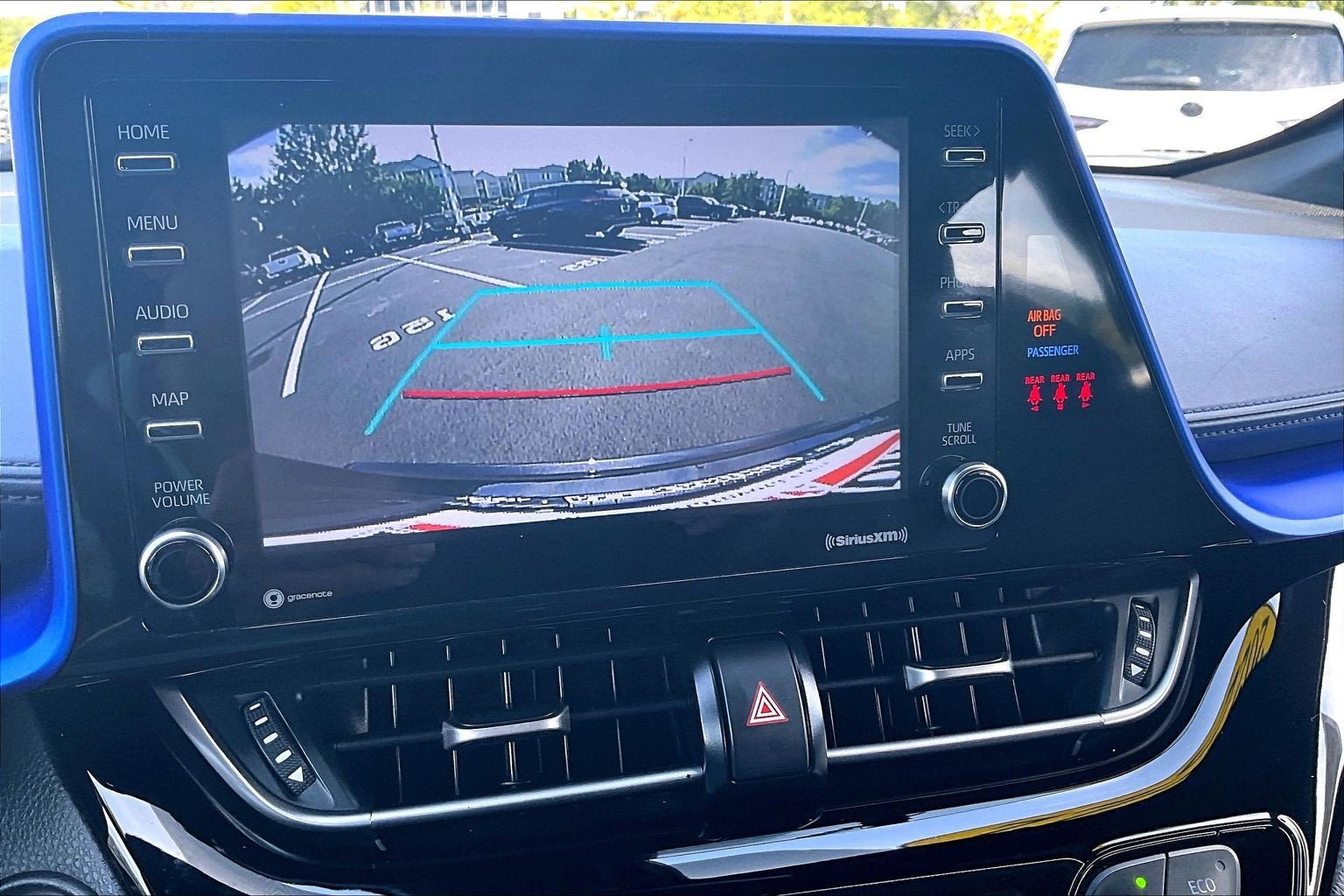 Used 2022 Toyota C-HR XLE FWD image 19