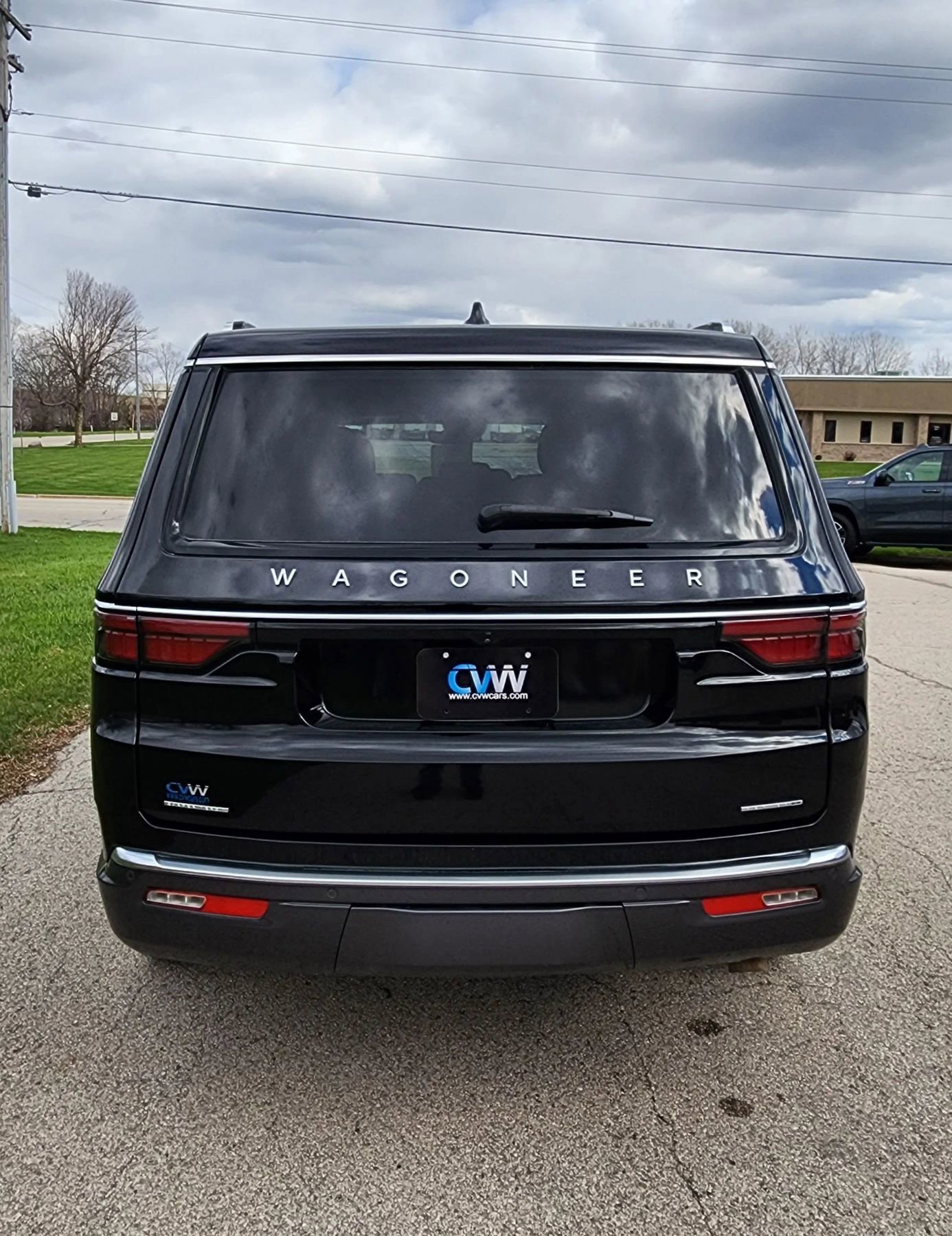 Used 2022 Jeep Wagoneer Series II AWD/4WD image 10