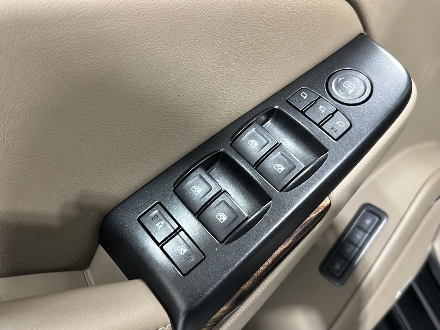 Used 2019 GMC Yukon SLT w/ Open Road Package image 20