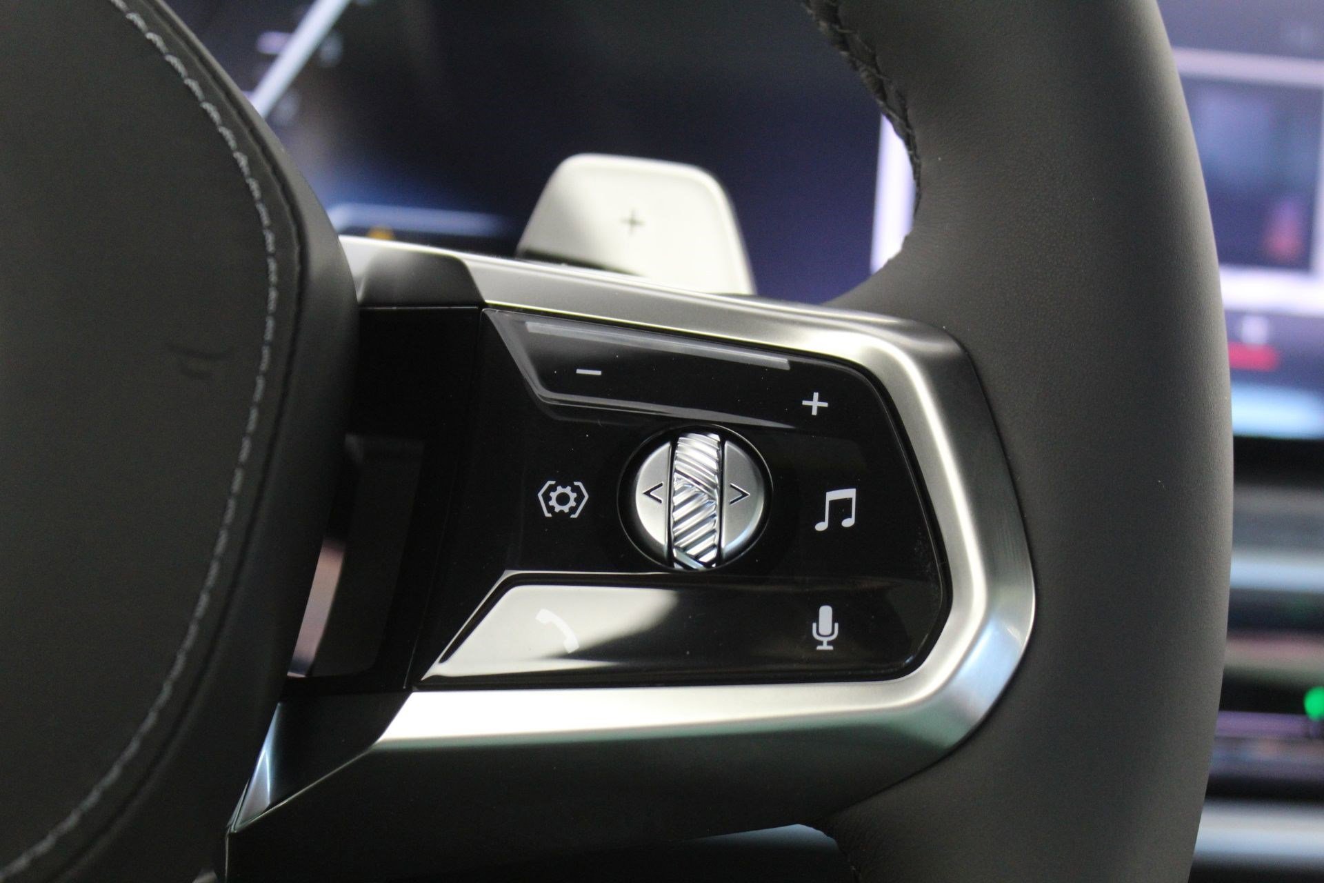 New 2026 BMW 760i xDrive w/ Executive Package image 32