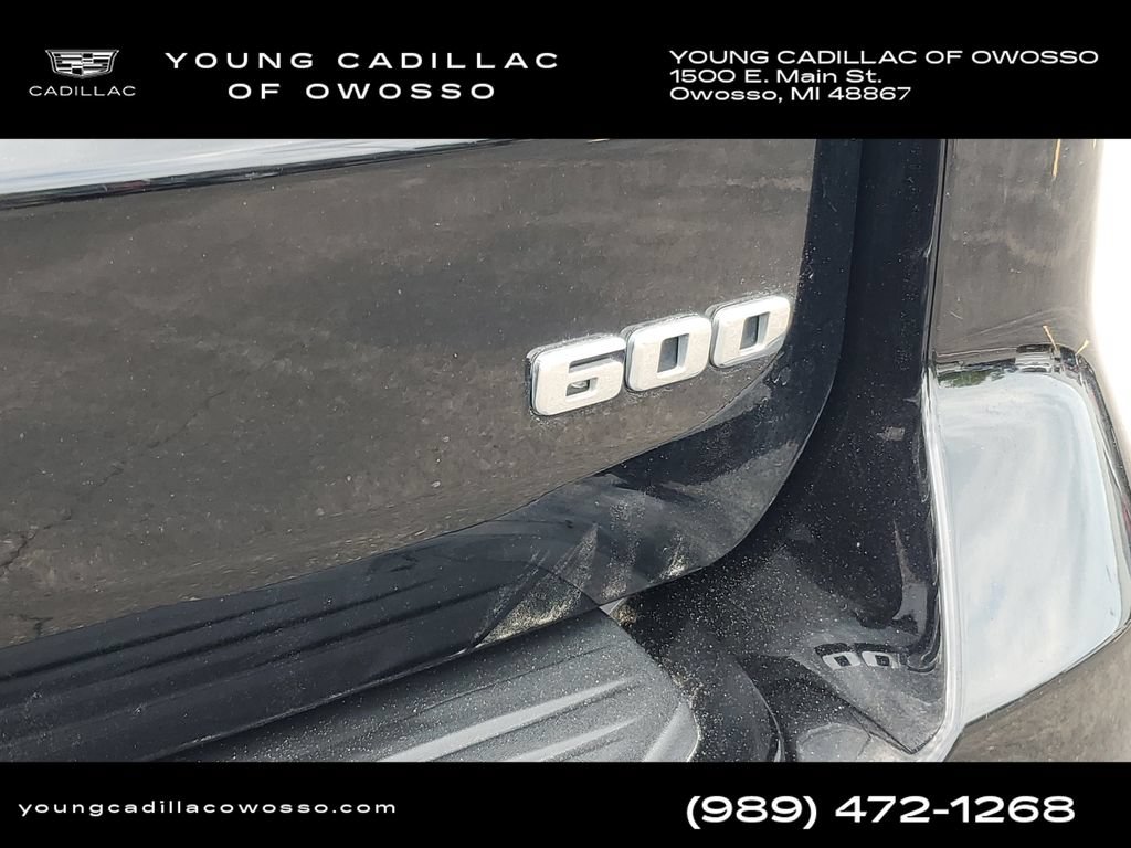 Certified 2022 Cadillac Escalade Premium Luxury w/ LPO, Illumination Package AWD/4WD image 37