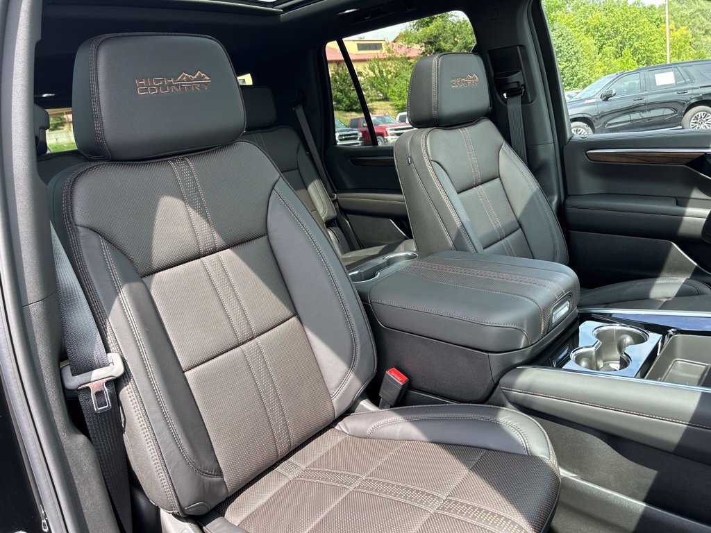 New 2026 Chevrolet Tahoe High Country AWD/4WD image 47