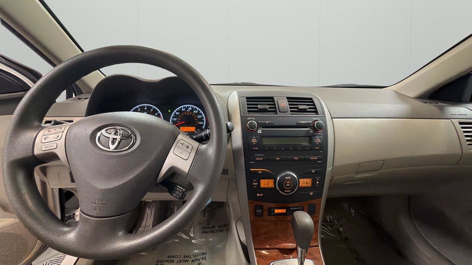 Used 2010 Toyota Corolla XLE FWD image 20