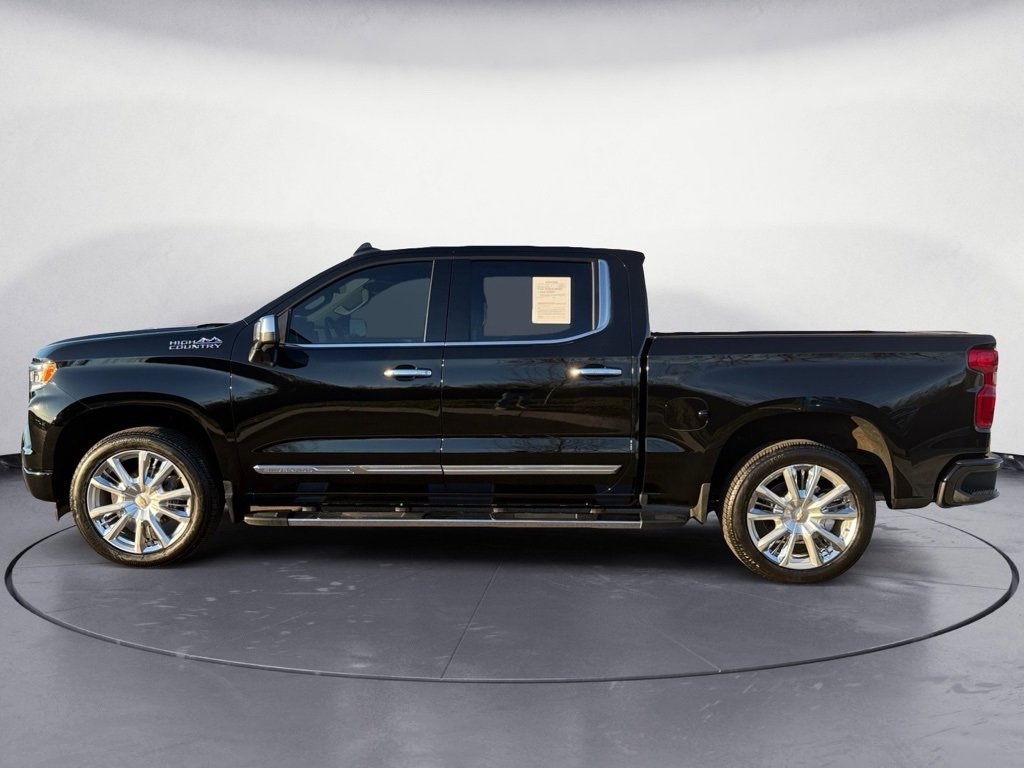 Used 2025 Chevrolet Silverado 1500 High Country w/ High Country Premium Package image 2